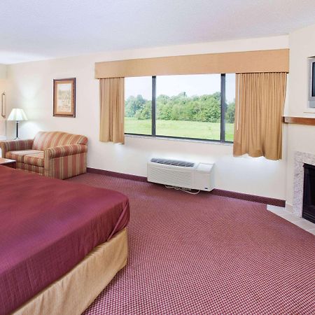 Americinn By Wyndham Boiling Springs Near Gardner Webb U Экстерьер фото