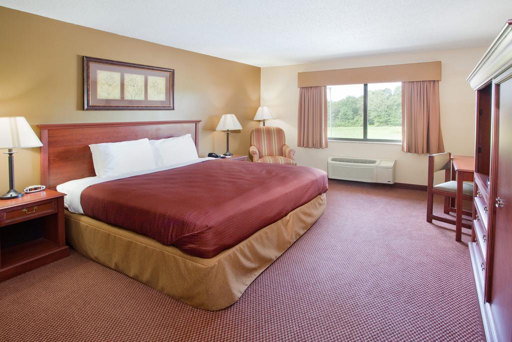 Americinn By Wyndham Boiling Springs Near Gardner Webb U Номер фото