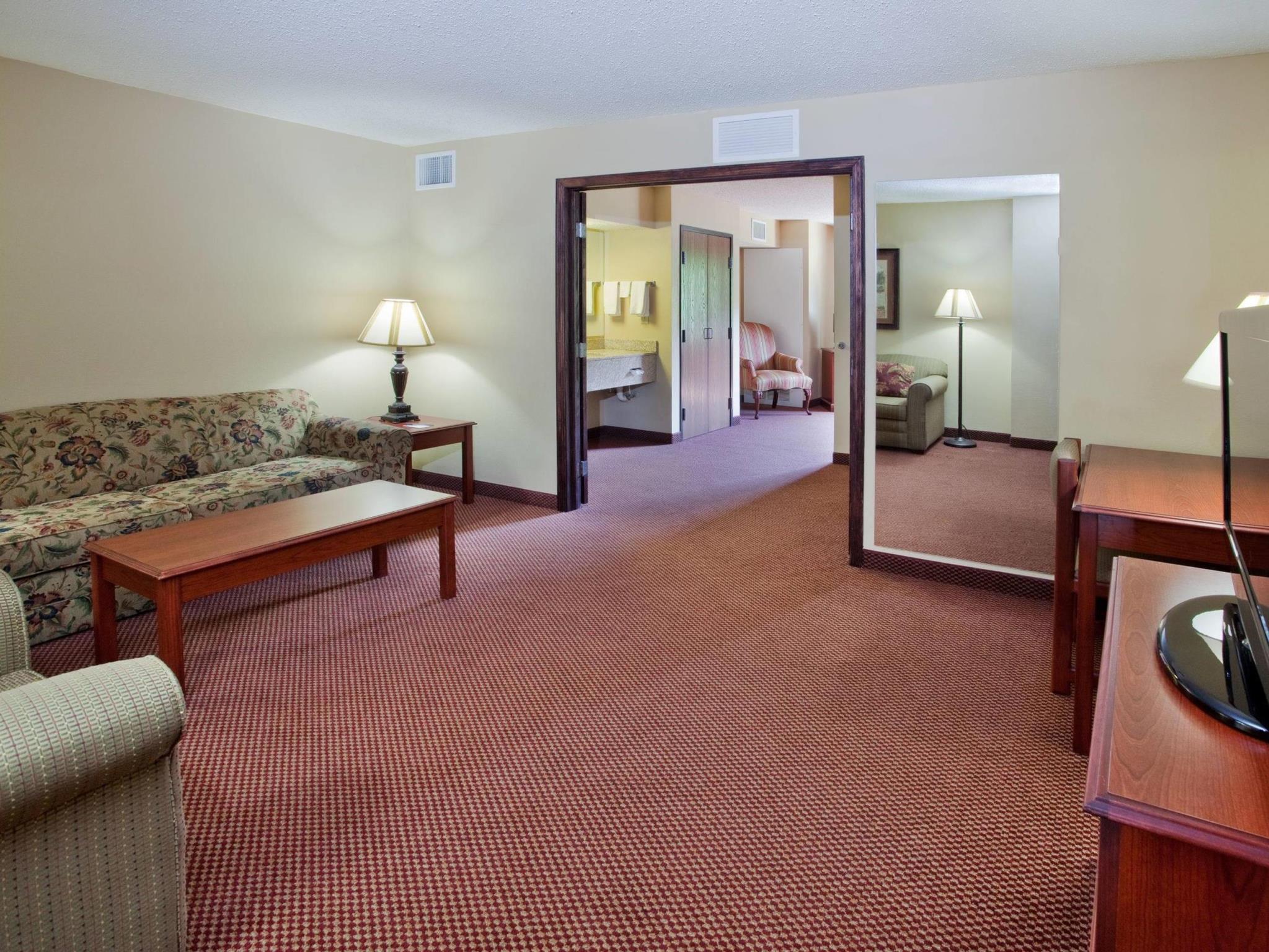 Americinn By Wyndham Boiling Springs Near Gardner Webb U Экстерьер фото