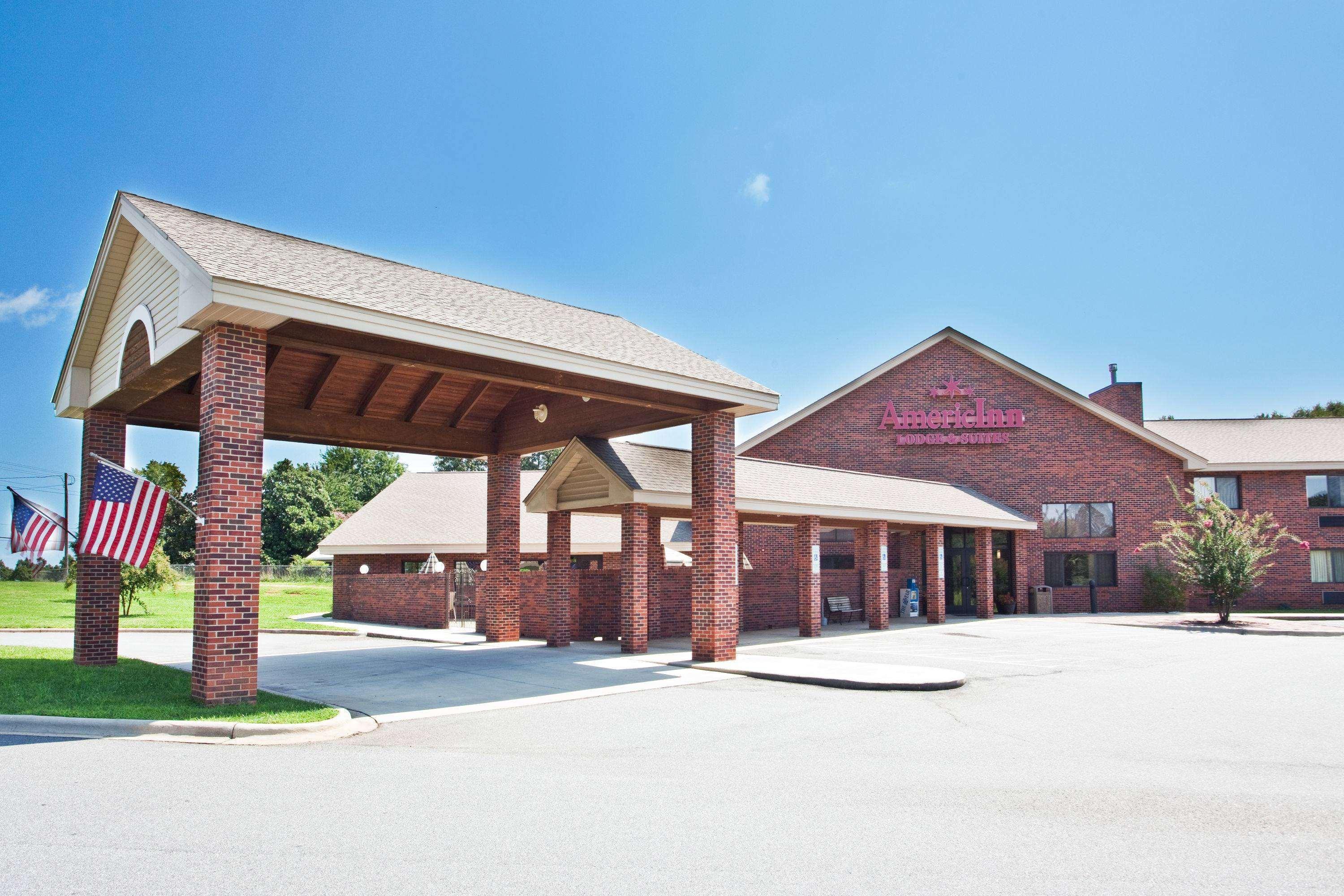 Americinn By Wyndham Boiling Springs Near Gardner Webb U Экстерьер фото