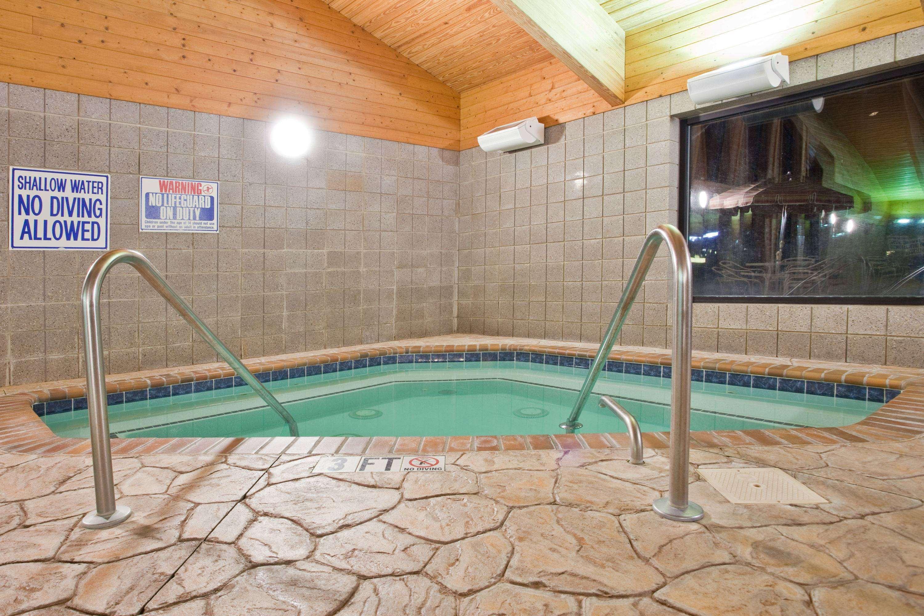 Americinn By Wyndham Boiling Springs Near Gardner Webb U Экстерьер фото