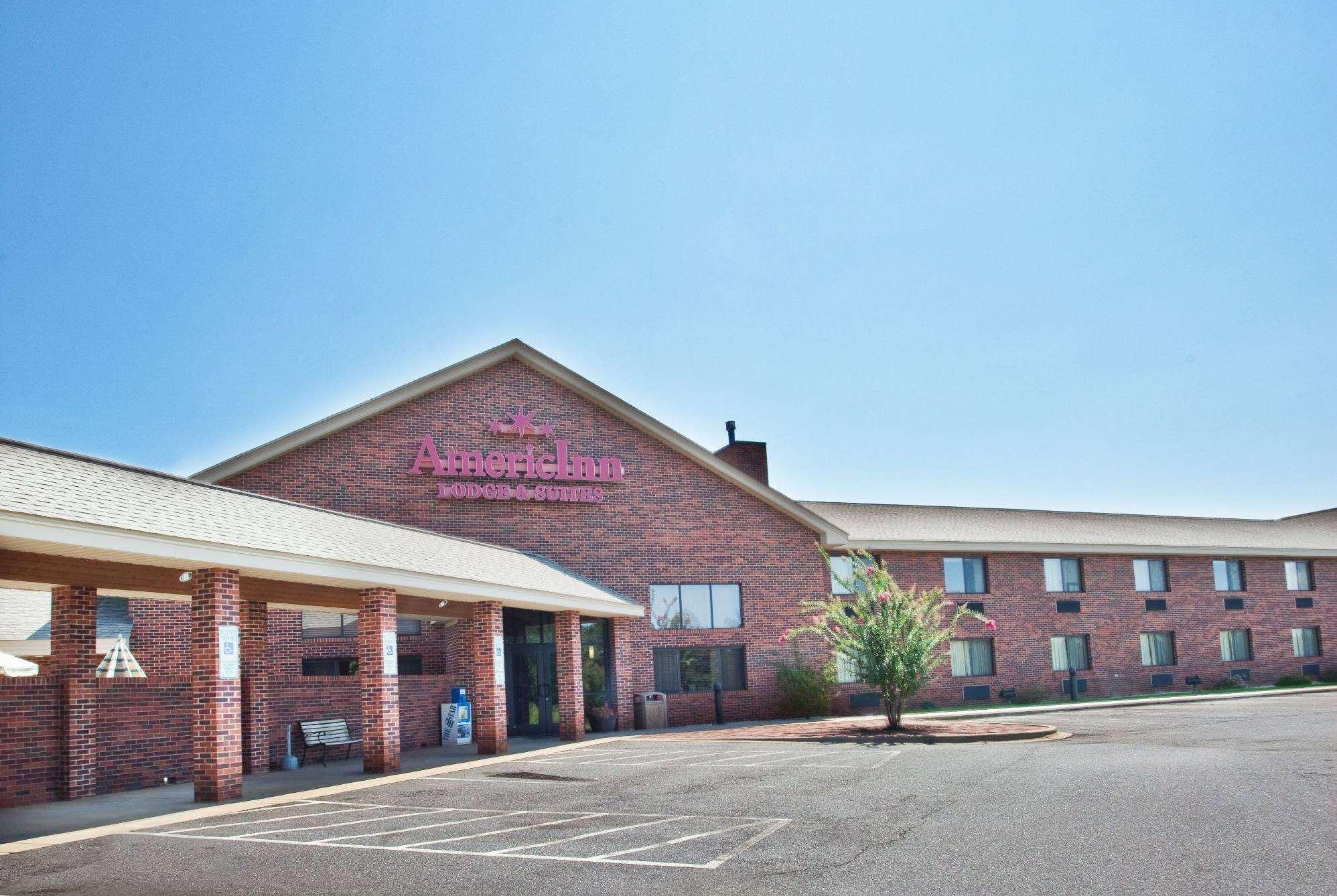 Americinn By Wyndham Boiling Springs Near Gardner Webb U Экстерьер фото